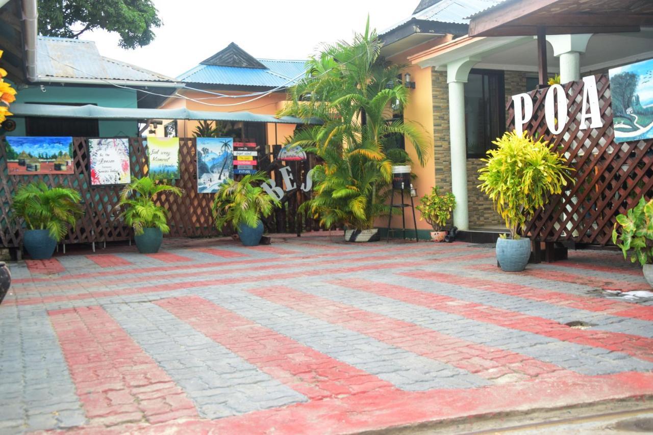 Travellers Home Νταρ ες Σαλάμ Εξωτερικό φωτογραφία