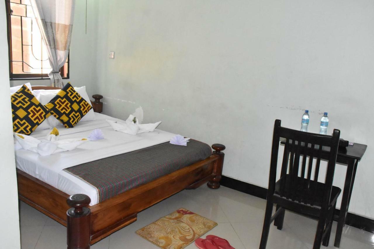 Travellers Home Νταρ ες Σαλάμ Εξωτερικό φωτογραφία